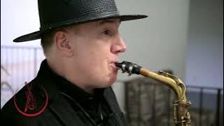 CJ performing live saxophone at a Los Angeles wedding celebration
