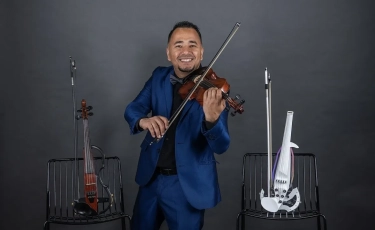 Mao | Violinist