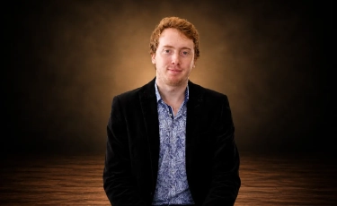 Brian | Pianist