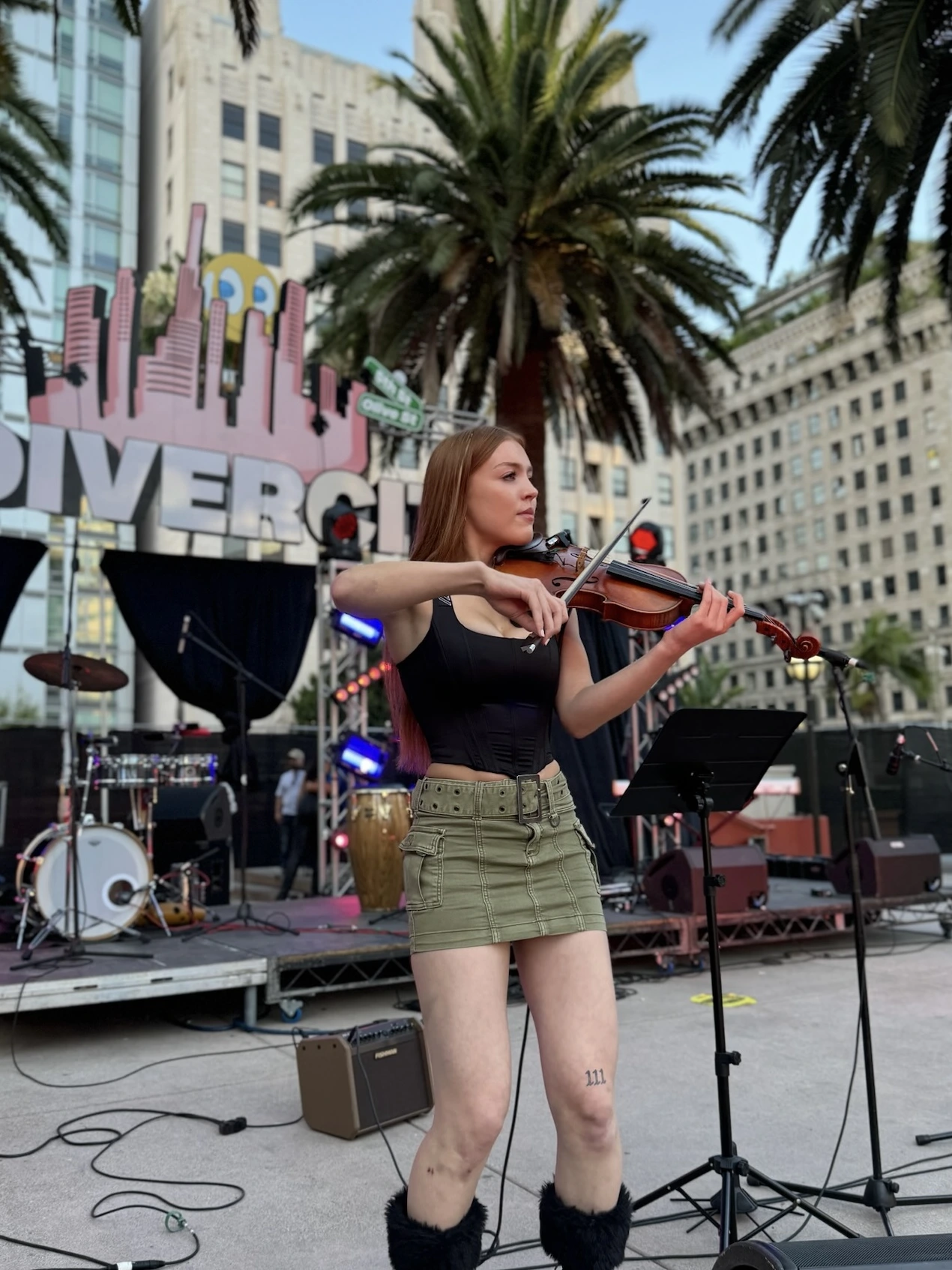 Katie performing live violin music for guests during cocktail hour
