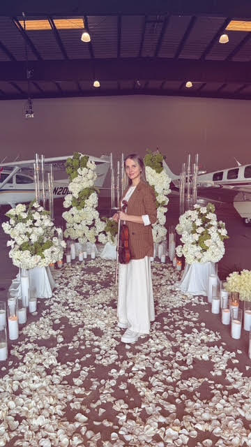 Mila performing violin music at a romantic private event venue
